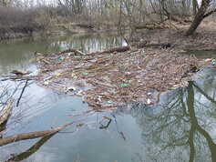 nános odpadu v Odře