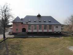 Budova Sokolovny (foto R. Morys 03/2021)