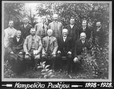 Kampelička Pustějov