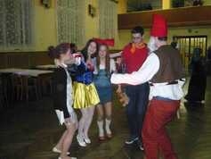 Sněhurka a nekompletní trpaslíci