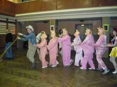 v řadě za sebou....