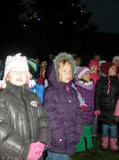 děti z MŠ a ZŠ nám zazpívaly koledy