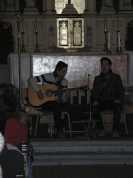 kluci zpívají jako o život