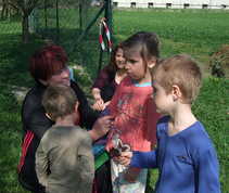 moje ruka šmátralka už hmatá...