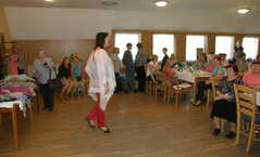 Petra zahájila módní přehlídku