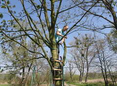 pořádně, ať nám nikdo nespadne :-)